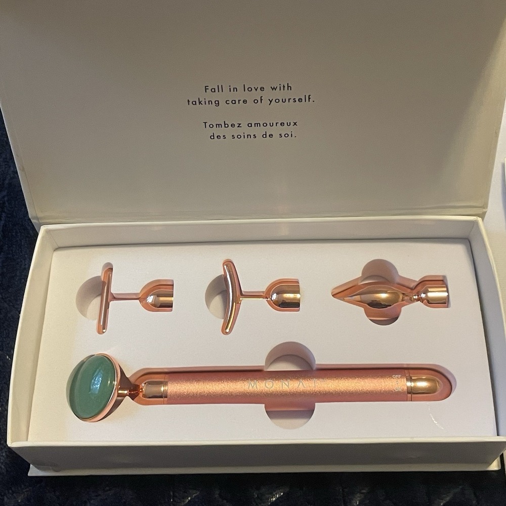 Monat 4-1 beauty bar facial massager
